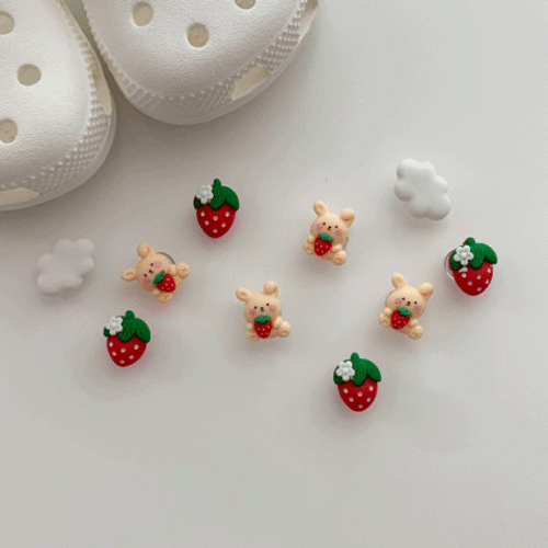 하트 딸기가 좋은 토끼 크록스 지비츠 세트 (10pcs)